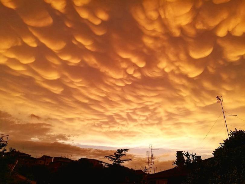 мамматус погода небо облака Красивые картинки обои